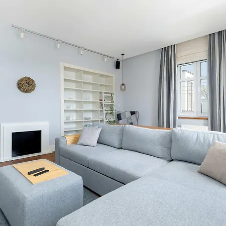 Apartment Bright Slupecka With Parking In By Renters *