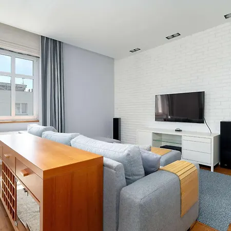 Bright Slupecka With Parking In By Renters Apartment Posen