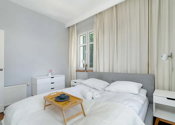 Bright Slupecka With Parking In By Renters Apartment Poznan
